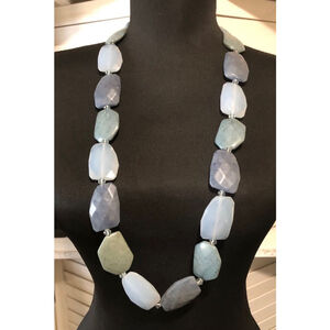 Vintage Large Bulky Faceted Bead Necklace Blue Multicolor Natural Style